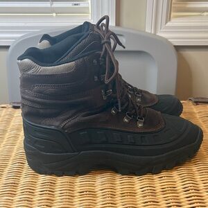Khombu Men’s Size 11 Brown Hiking Boots